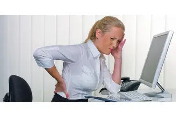 Sırt Ağrısı Mide Bulantısı Belirtileri ve Tedavisi