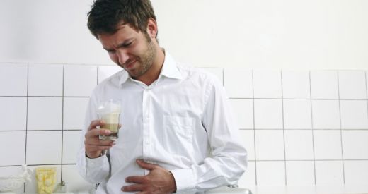 İbrahim Saraçoğlu Mide Ağrısı